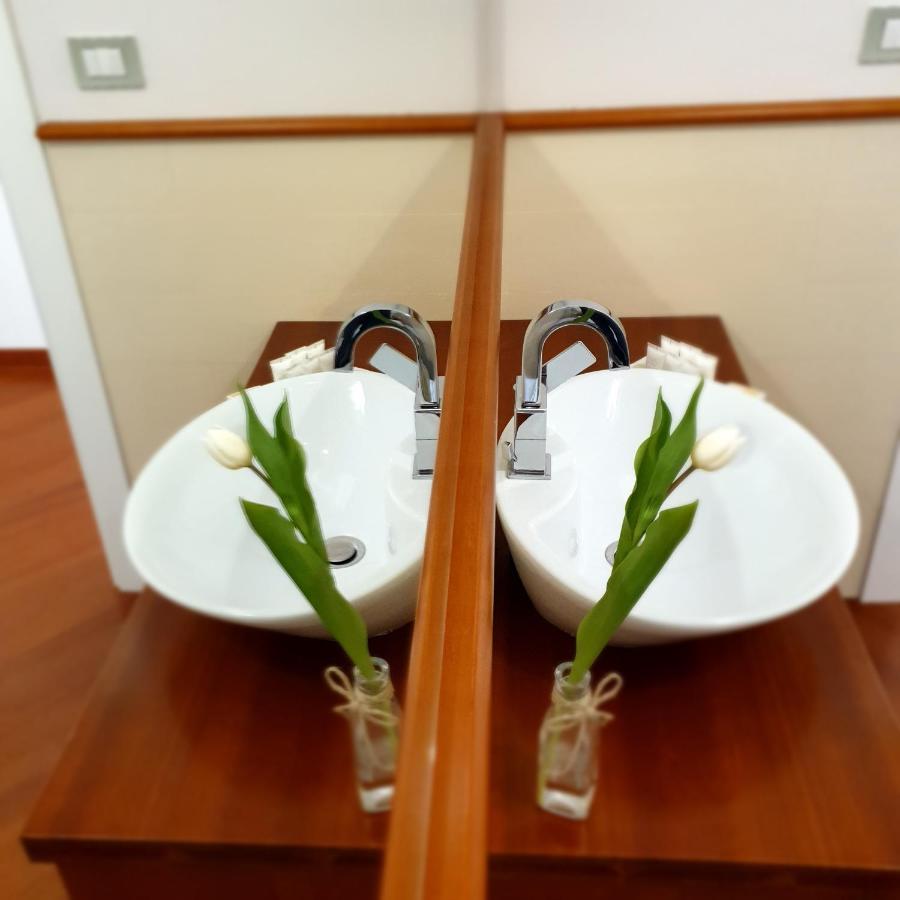 Sea Suites 乌真托 外观 照片